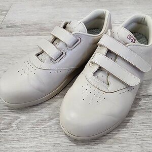 SAS Walking Shoes Leather EZ Straps Hook & Loop Casual Round Toe Women's Size 6W